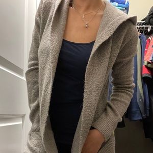 Cardigan sweater